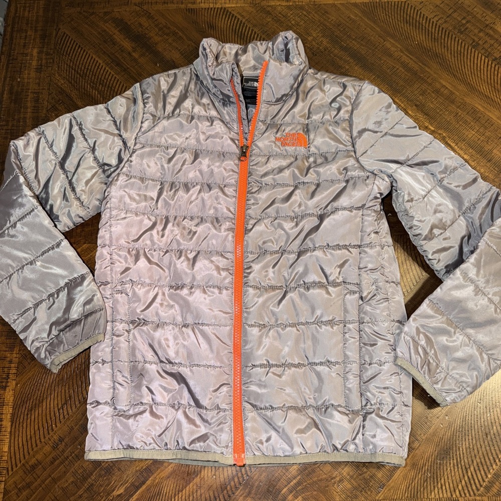 The North Face Boys Gray Thermoball Puffer Jacket  M (10-22) Lightweigh